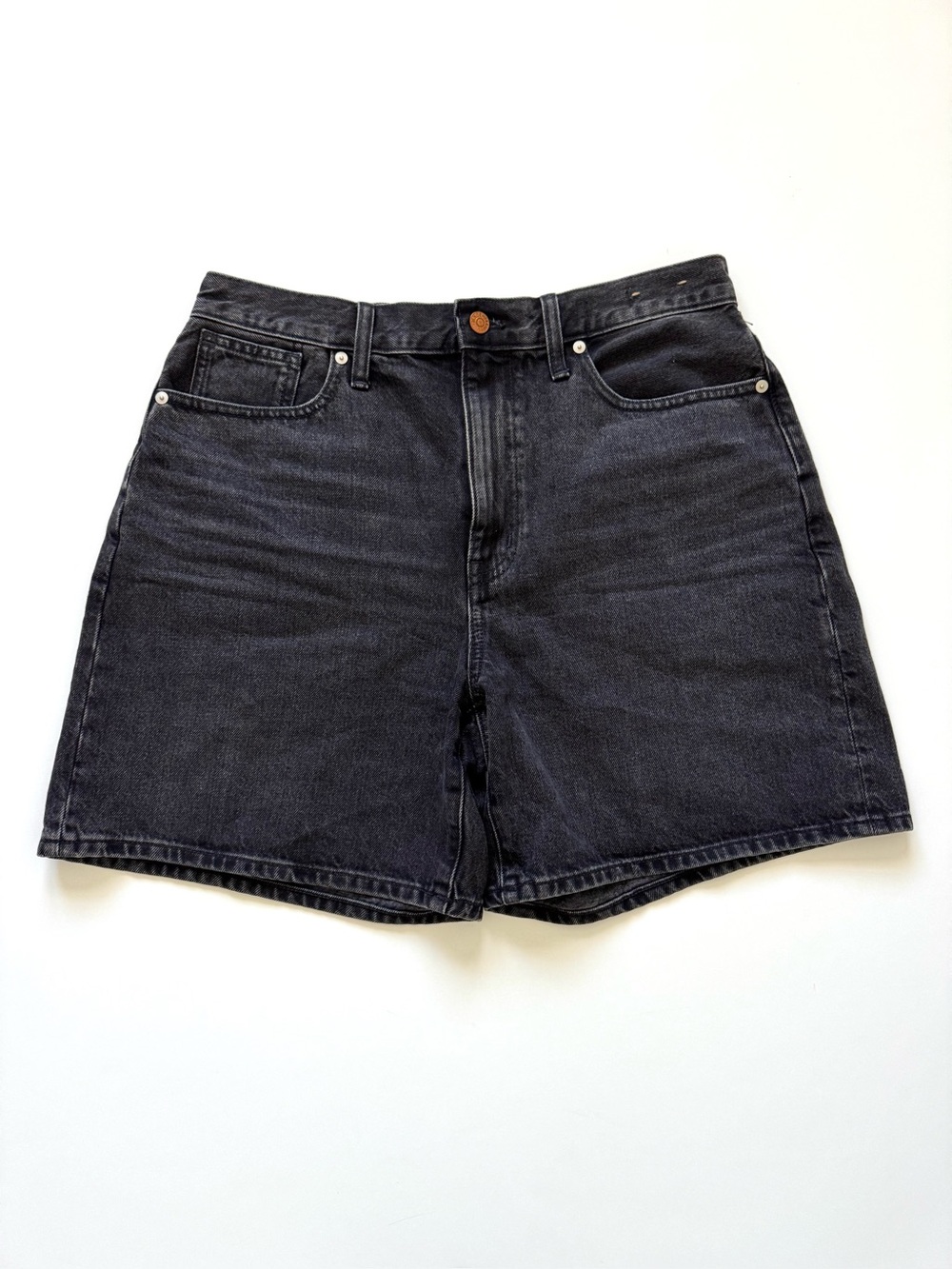 Madewell Baggy Jean Shorts NWT Reyburn Wash - Picture 3 of 8